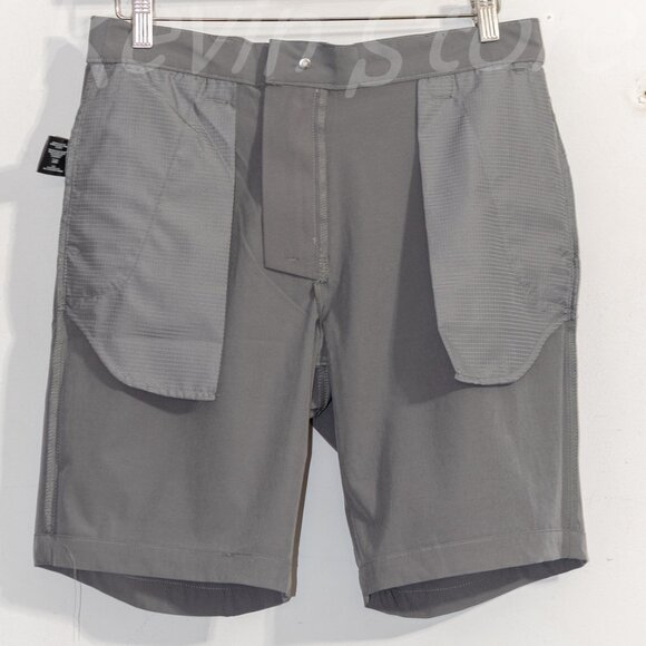 Banana Republic Men’s Flat Front‎ Short - Picture 10 of 10